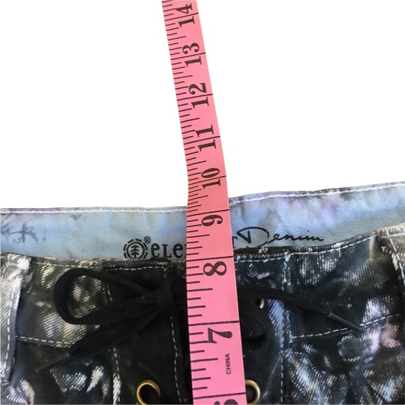 Element Denim Tie Dyed Cut Off Criss Cross Tie Purple Black Shorty Shorts 28 - Picture 7 of 9